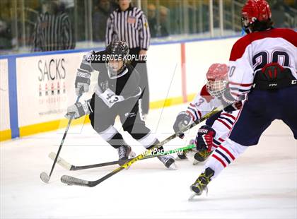 Thumbnail 3 in Wayne Hills vs Governor Livingston/New Providence (NJSIAA Semifinal Public C) photogallery.