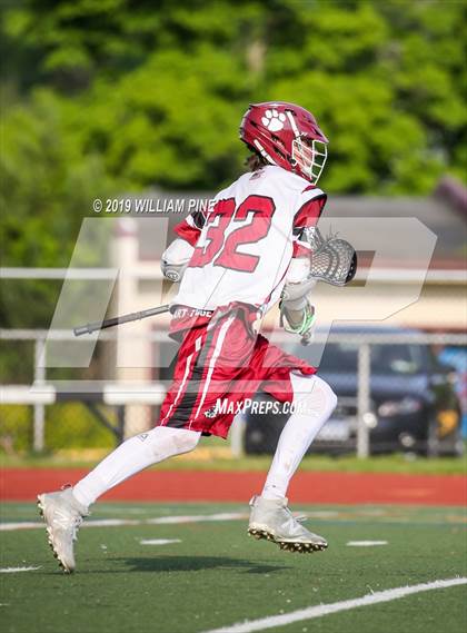 Thumbnail 3 in Washingtonville @ Kingston (Section 9 Class A Semifinal) photogallery.