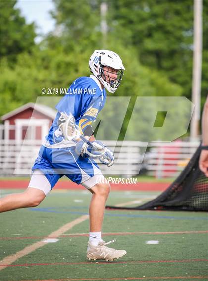 Thumbnail 3 in Washingtonville @ Kingston (Section 9 Class A Semifinal) photogallery.