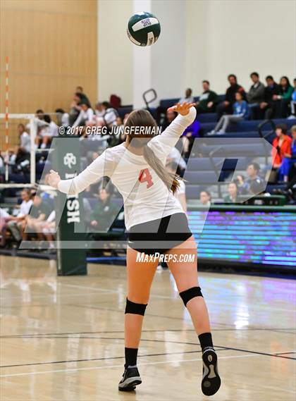 Thumbnail 2 in Burlingame vs. Sacred Heart Cathedral Preparatory photogallery.