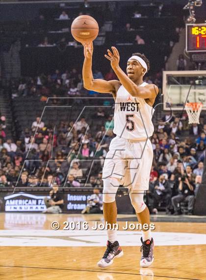 Thumbnail 1 in Jordan Brand Classic (National Game - Boys) photogallery.