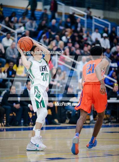 Thumbnail 2 in Granada Hills Charter vs University (CIF LACS D1 Final) photogallery.