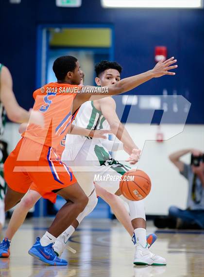 Thumbnail 2 in Granada Hills Charter vs University (CIF LACS D1 Final) photogallery.