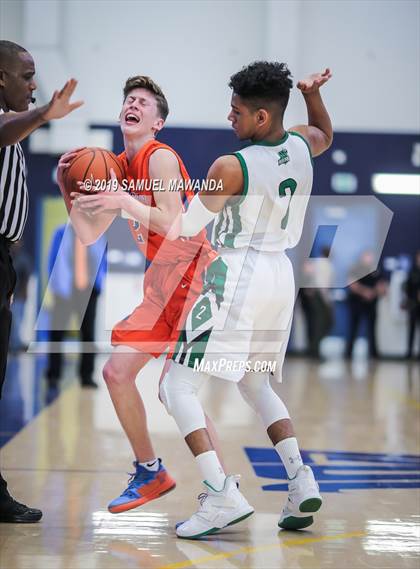 Thumbnail 3 in Granada Hills Charter vs University (CIF LACS D1 Final) photogallery.