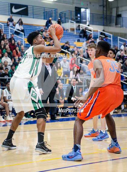 Thumbnail 3 in Granada Hills Charter vs University (CIF LACS D1 Final) photogallery.
