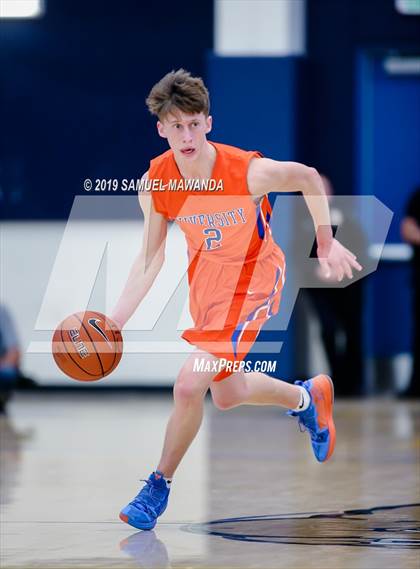 Thumbnail 3 in Granada Hills Charter vs University (CIF LACS D1 Final) photogallery.