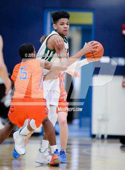 Thumbnail 3 in Granada Hills Charter vs University (CIF LACS D1 Final) photogallery.