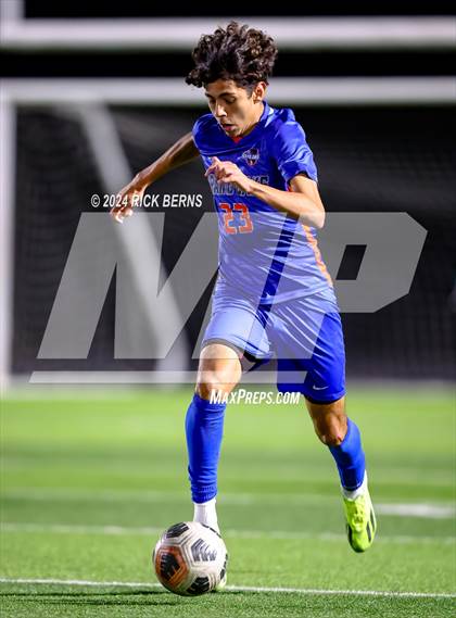 Thumbnail 1 in Grand Oaks vs Willis photogallery.