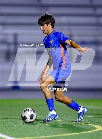Thumbnail 2 in Grand Oaks vs Willis photogallery.