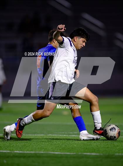 Thumbnail 2 in Grand Oaks vs Willis photogallery.