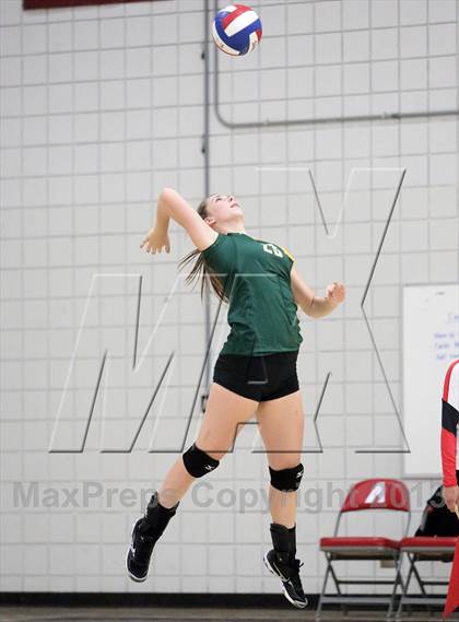 Thumbnail 1 in Seton-LaSalle vs Avonworth photogallery.