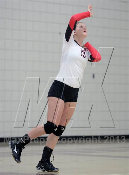 Thumbnail 3 in Seton-LaSalle vs Avonworth photogallery.