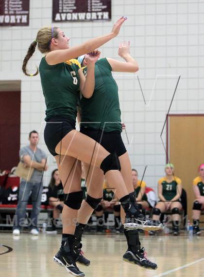 Thumbnail 3 in Seton-LaSalle vs Avonworth photogallery.