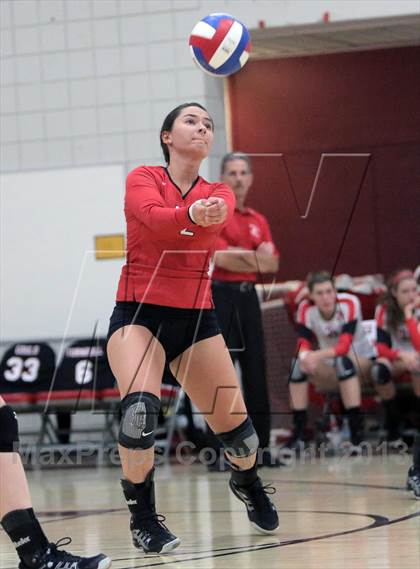 Thumbnail 2 in Seton-LaSalle vs Avonworth photogallery.