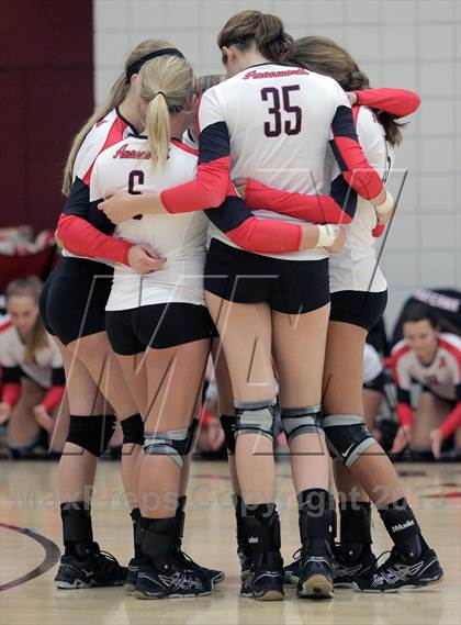 Thumbnail 3 in Seton-LaSalle vs Avonworth photogallery.