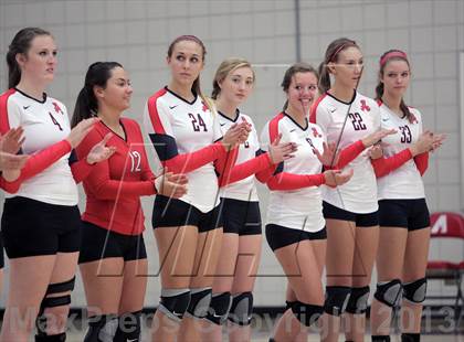 Thumbnail 2 in Seton-LaSalle vs Avonworth photogallery.