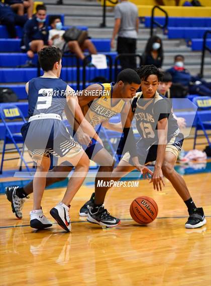 Thumbnail 1 in Klein Collins @ Klein (B Teams) photogallery.