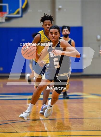 Thumbnail 2 in Klein Collins @ Klein (B Teams) photogallery.