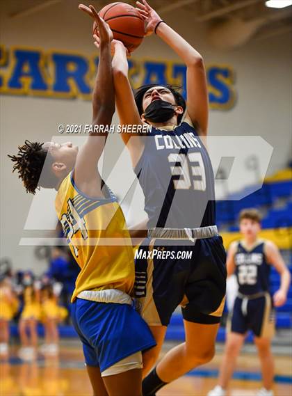 Thumbnail 1 in Klein Collins @ Klein (B Teams) photogallery.