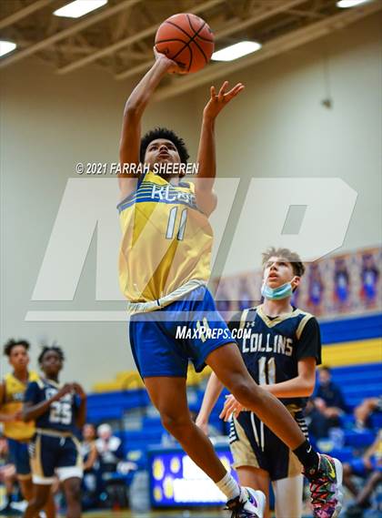 Thumbnail 2 in Klein Collins @ Klein (B Teams) photogallery.