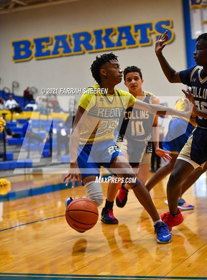 Thumbnail 2 in Klein Collins @ Klein (B Teams) photogallery.