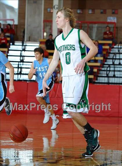 Thumbnail 3 in Derby vs. East photogallery.