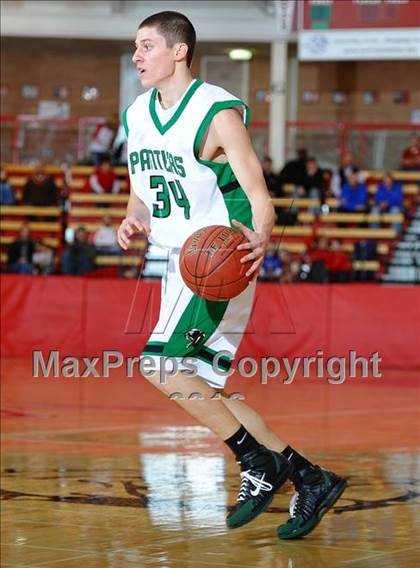 Thumbnail 2 in Derby vs. East photogallery.