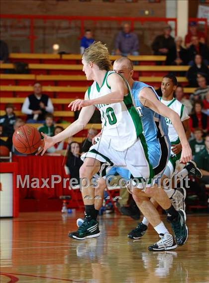 Thumbnail 2 in Derby vs. East photogallery.