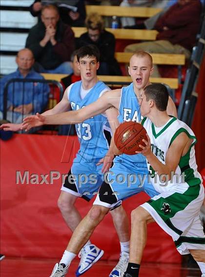 Thumbnail 2 in Derby vs. East photogallery.