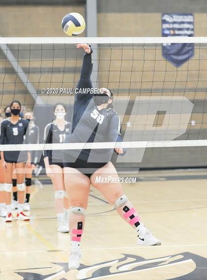 Thumbnail 3 in Veritas Prep @ Rancho Solano Prep photogallery.