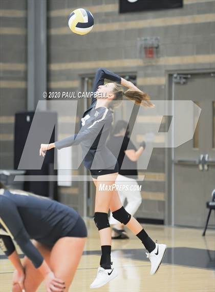 Thumbnail 2 in Veritas Prep @ Rancho Solano Prep photogallery.