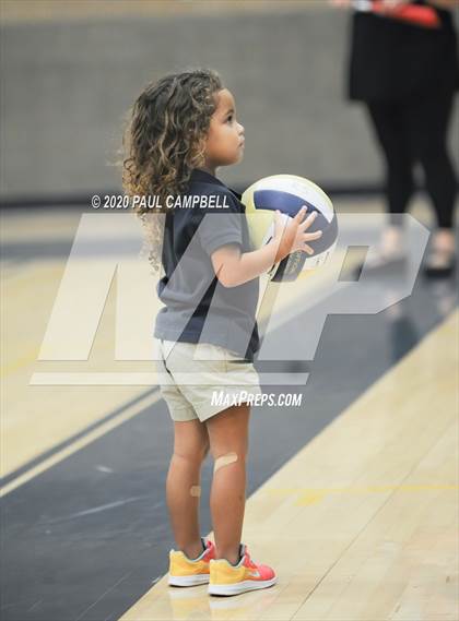 Thumbnail 2 in Veritas Prep @ Rancho Solano Prep photogallery.