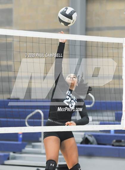 Thumbnail 3 in Veritas Prep @ Rancho Solano Prep photogallery.