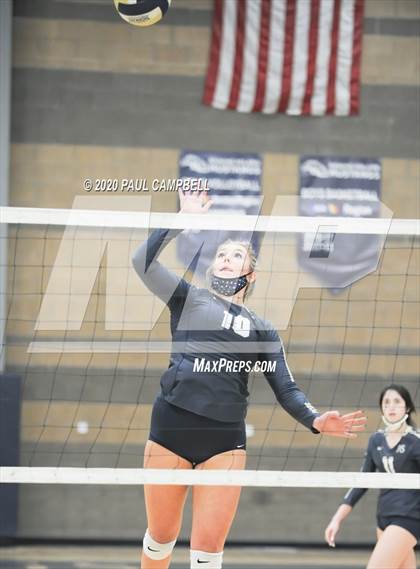 Thumbnail 1 in Veritas Prep @ Rancho Solano Prep photogallery.