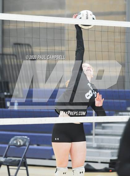 Thumbnail 1 in Veritas Prep @ Rancho Solano Prep photogallery.