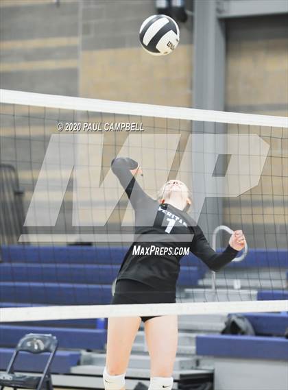 Thumbnail 2 in Veritas Prep @ Rancho Solano Prep photogallery.