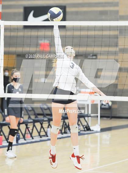 Thumbnail 1 in Veritas Prep @ Rancho Solano Prep photogallery.