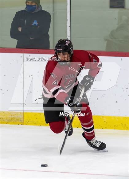 Thumbnail 3 in Taft School vs Tabor Academy (St. Paul's Thanksgiving Jamboree - Scrimmage) photogallery.
