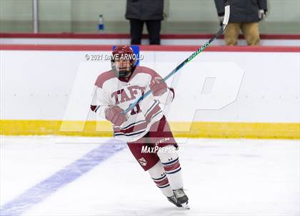 Thumbnail 3 in Taft School vs Tabor Academy (St. Paul's Thanksgiving Jamboree - Scrimmage) photogallery.