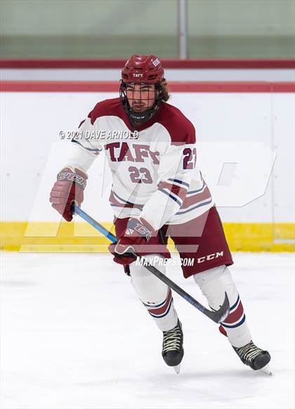 Thumbnail 1 in Taft School vs Tabor Academy (St. Paul's Thanksgiving Jamboree - Scrimmage) photogallery.