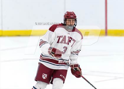 Thumbnail 1 in Taft School vs Tabor Academy (St. Paul's Thanksgiving Jamboree - Scrimmage) photogallery.