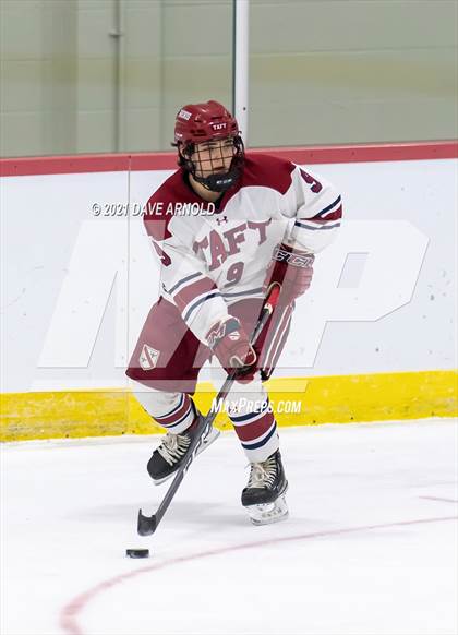 Thumbnail 1 in Taft School vs Tabor Academy (St. Paul's Thanksgiving Jamboree - Scrimmage) photogallery.