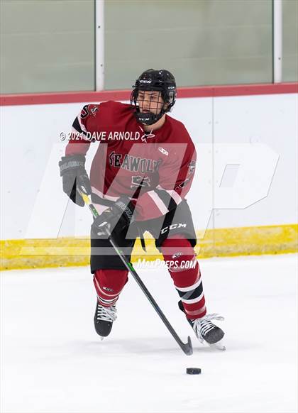 Thumbnail 1 in Taft School vs Tabor Academy (St. Paul's Thanksgiving Jamboree - Scrimmage) photogallery.