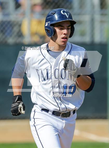 Thumbnail 3 in Yucaipa vs. Crescenta Valley CIF SS D2 Playoffs) photogallery.