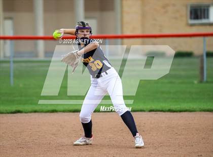 Thumbnail 3 in Port Huron Northern @ Port Huron photogallery.