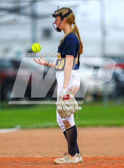 Thumbnail 1 in Port Huron Northern @ Port Huron photogallery.