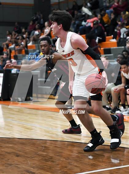 Thumbnail 1 in Sparkman @ Grissom photogallery.