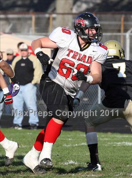 Thumbnail 2 in Sacred Heart-Griffin vs. Triad photogallery.