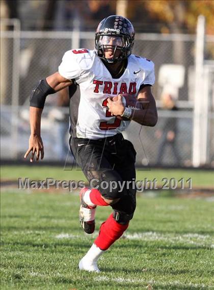 Thumbnail 2 in Sacred Heart-Griffin vs. Triad photogallery.