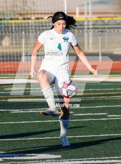 Thumbnail 1 in Pinnacle vs. Highland (Coyote Classic Tournament) photogallery.